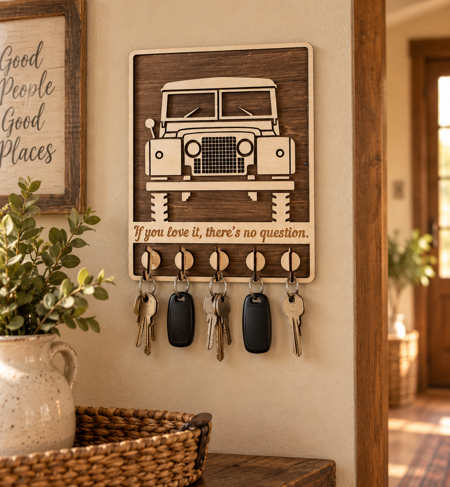 Classic 4x4 Key Holder – 5 Hook Wooden Key Organiser